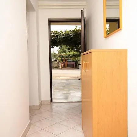 Novigrad 7108c