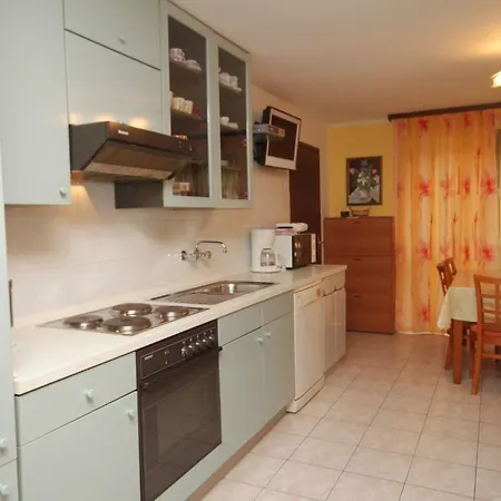 Novigrad 7108c