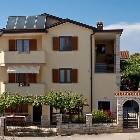 Novigrad 7108c アパート Novigrad Istria